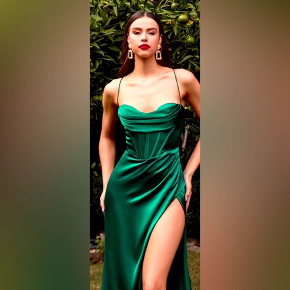 Medium Perfect Corset Green High Slit Mid Length Dress